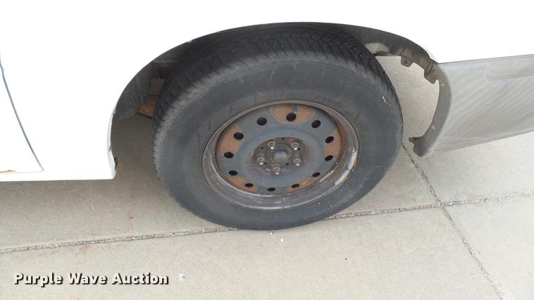 image for item DC1850 2001 Ford Windstar van