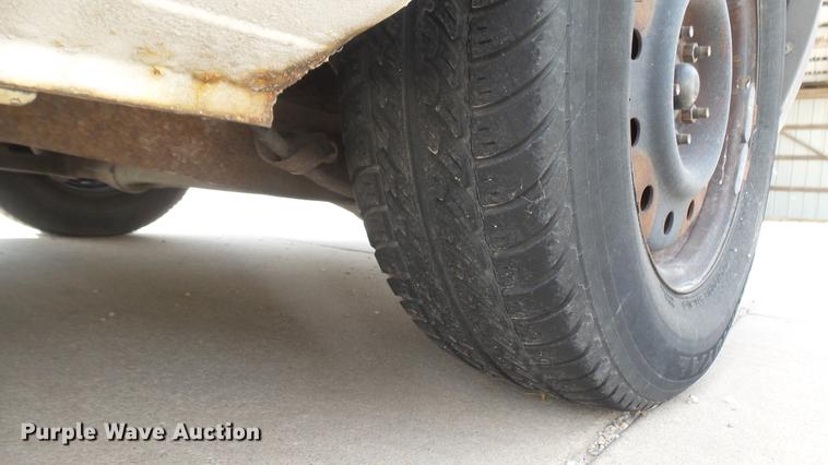 image for item DC1850 2001 Ford Windstar van