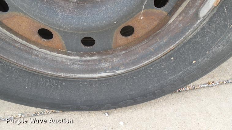 image for item DC1850 2001 Ford Windstar van