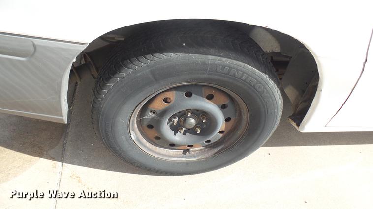 image for item DC1850 2001 Ford Windstar van