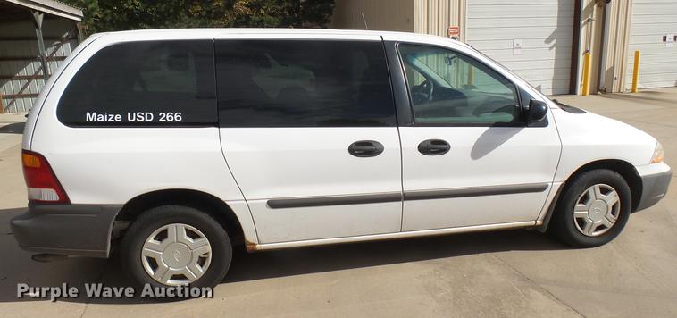 image for item DC1851 2002 Ford Windstar van