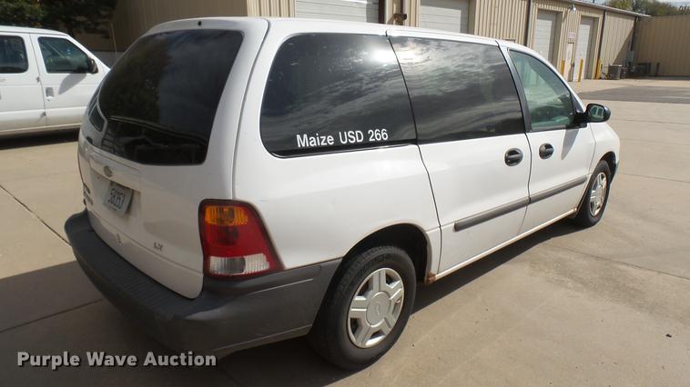 image for item DC1851 2002 Ford Windstar van