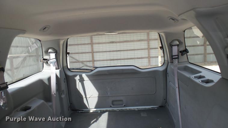 image for item DC1851 2002 Ford Windstar van