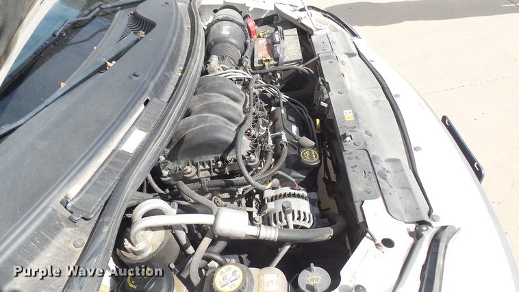 image for item DC1851 2002 Ford Windstar van