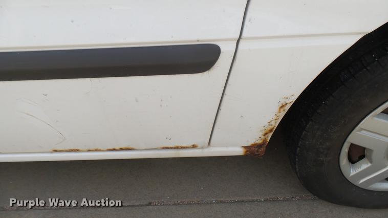 image for item DC1851 2002 Ford Windstar van