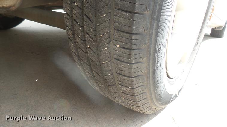 image for item DC1851 2002 Ford Windstar van