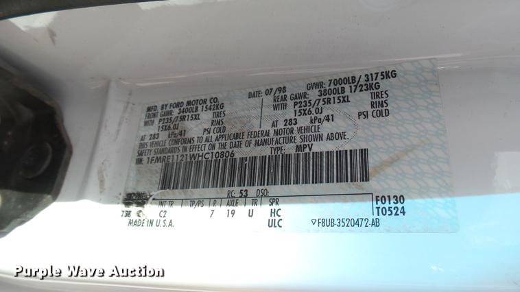 image for item DC1852 1998 Ford Club Wagon XL van