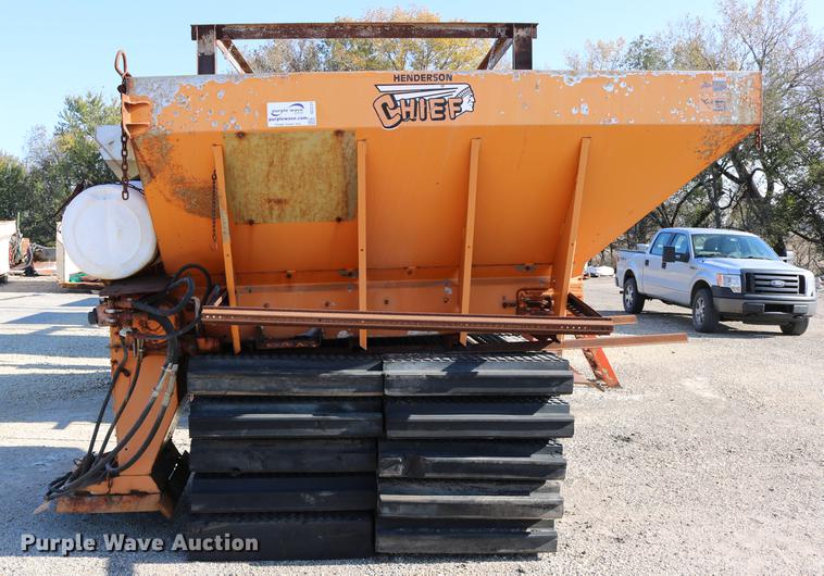 image for item DC3721 Henderson Chief FSHSSM7/9 stainless steel spreader