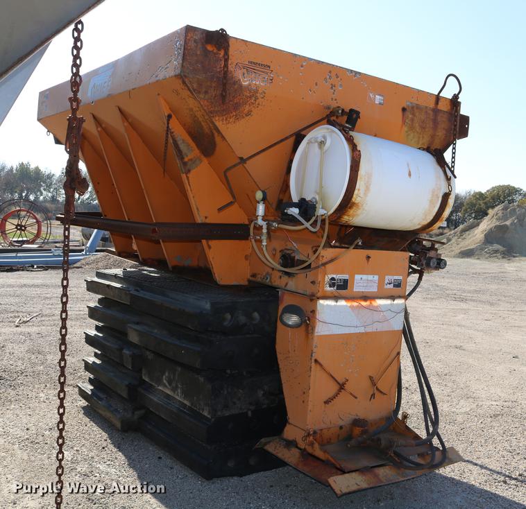 image for item DC3721 Henderson Chief FSHSSM7/9 stainless steel spreader