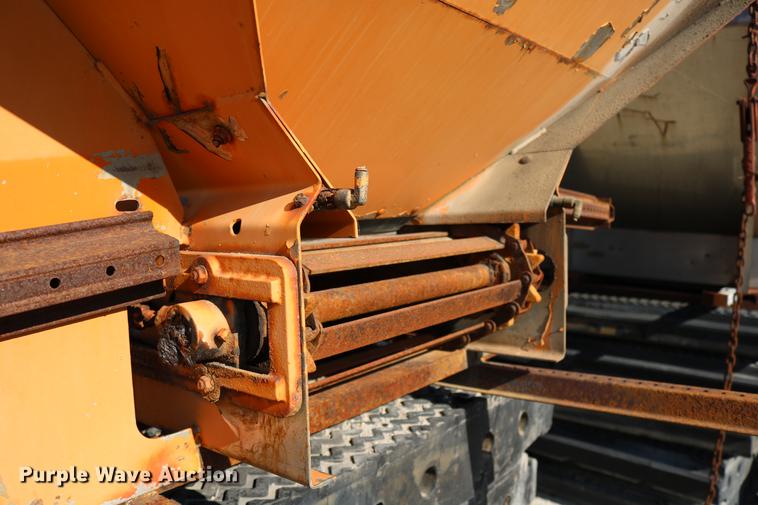 image for item DC3721 Henderson Chief FSHSSM7/9 stainless steel spreader