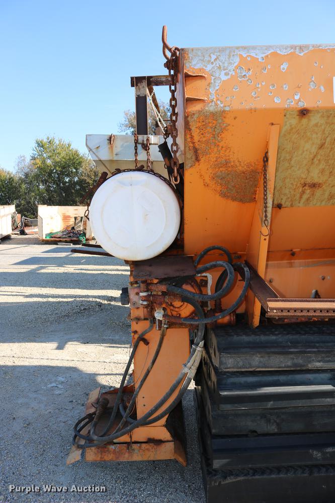 image for item DC3721 Henderson Chief FSHSSM7/9 stainless steel spreader