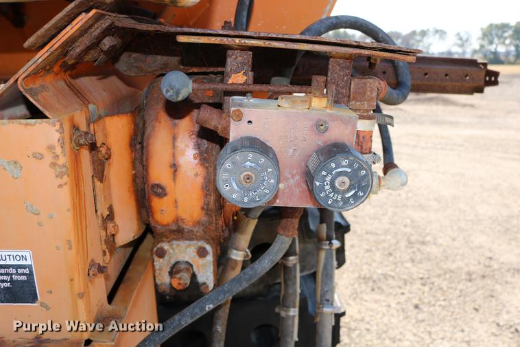 image for item DC3721 Henderson Chief FSHSSM7/9 stainless steel spreader