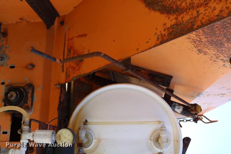 image for item DC3721 Henderson Chief FSHSSM7/9 stainless steel spreader