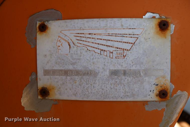 image for item DC3721 Henderson Chief FSHSSM7/9 stainless steel spreader