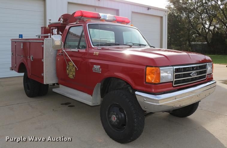 image for item DC3747 1990 Ford F350 fire truck