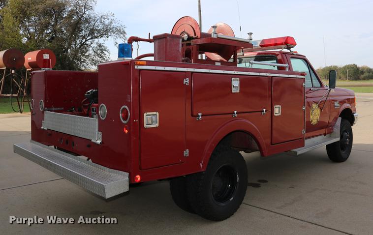 image for item DC3747 1990 Ford F350 fire truck