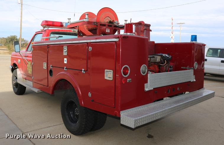 image for item DC3747 1990 Ford F350 fire truck