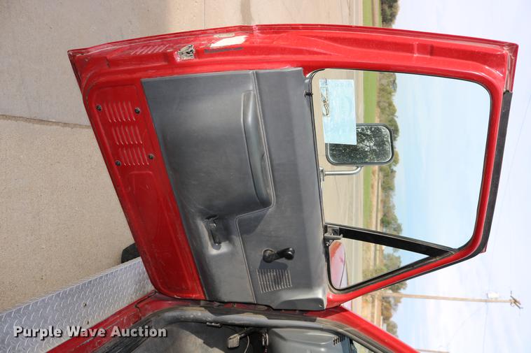 image for item DC3747 1990 Ford F350 fire truck