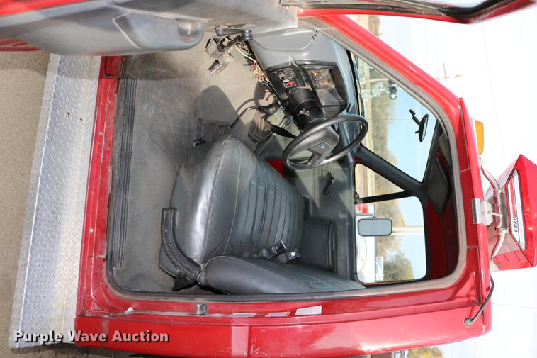 image for item DC3747 1990 Ford F350 fire truck