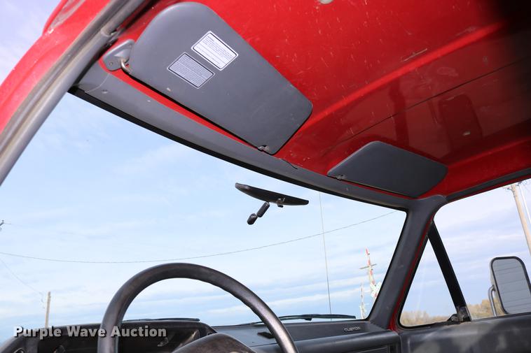 image for item DC3747 1990 Ford F350 fire truck