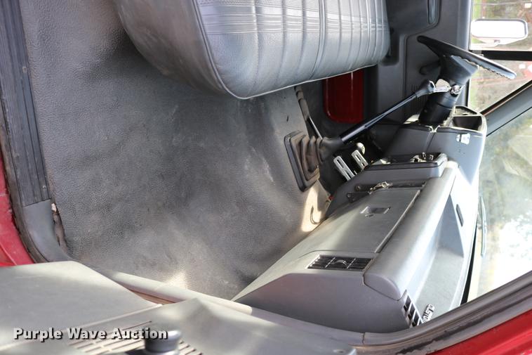 image for item DC3747 1990 Ford F350 fire truck