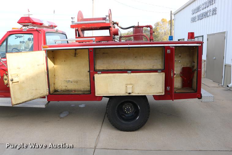 image for item DC3747 1990 Ford F350 fire truck