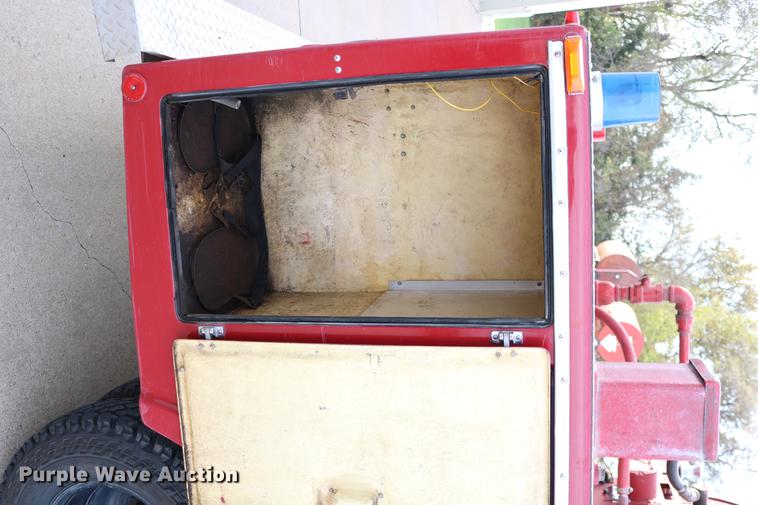 image for item DC3747 1990 Ford F350 fire truck