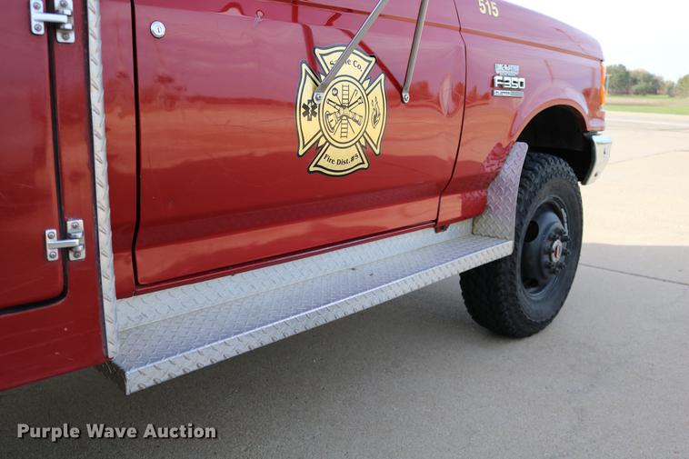 image for item DC3747 1990 Ford F350 fire truck