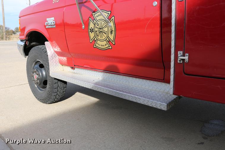 image for item DC3747 1990 Ford F350 fire truck
