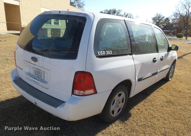 image for item DC3758 2005 Ford Freestar van