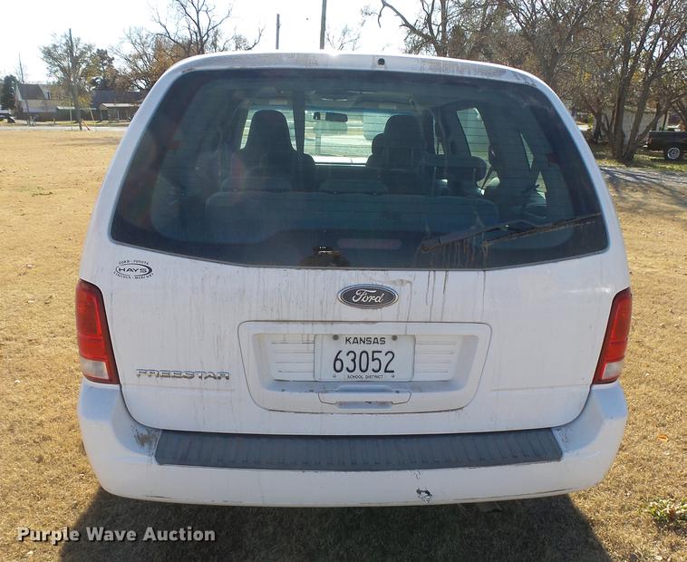 image for item DC3758 2005 Ford Freestar van