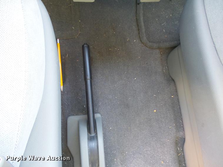 image for item DC3758 2005 Ford Freestar van