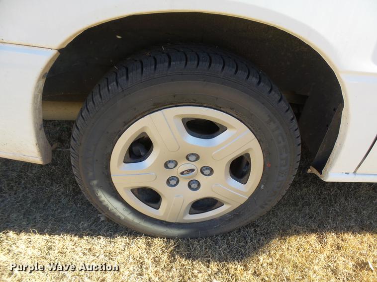 image for item DC3758 2005 Ford Freestar van