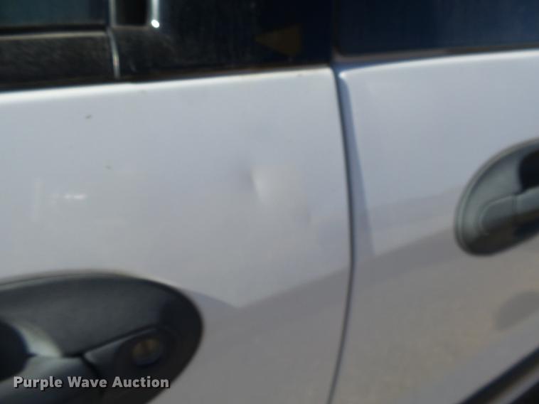 image for item DC3758 2005 Ford Freestar van