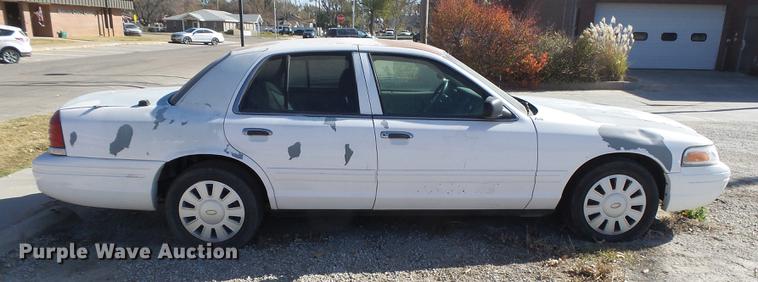 image for item DC3759 2008 Ford Crown Victoria Police Interceptor