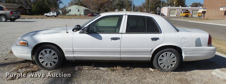 image for item DC3759 2008 Ford Crown Victoria Police Interceptor