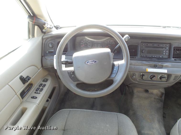 image for item DC3759 2008 Ford Crown Victoria Police Interceptor