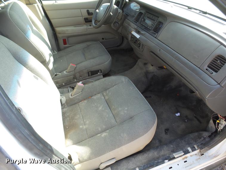 image for item DC3759 2008 Ford Crown Victoria Police Interceptor