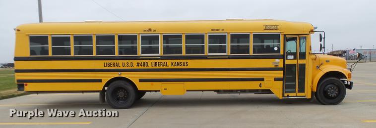 image for item DC3762 1997 International 3800 school bus