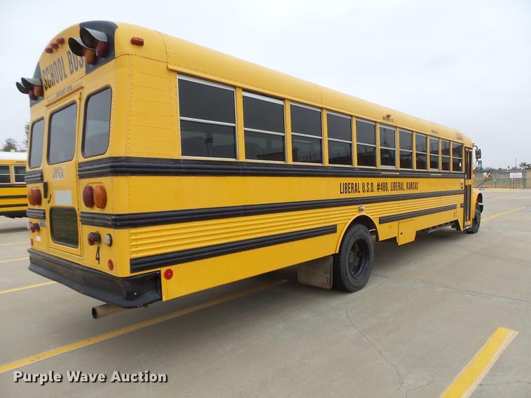 image for item DC3762 1997 International 3800 school bus