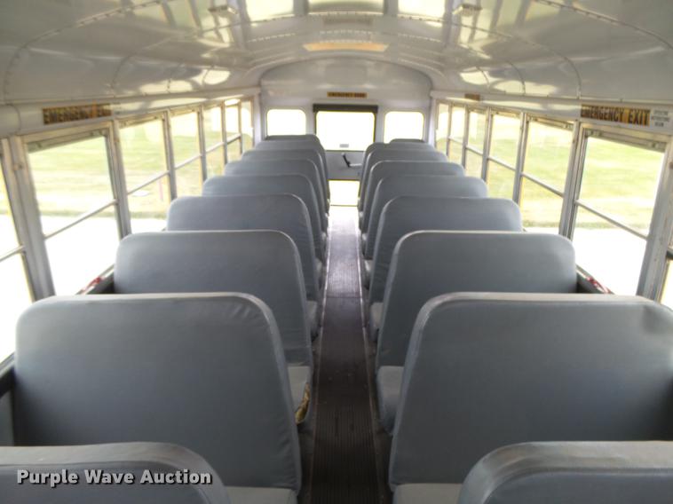 image for item DC3762 1997 International 3800 school bus