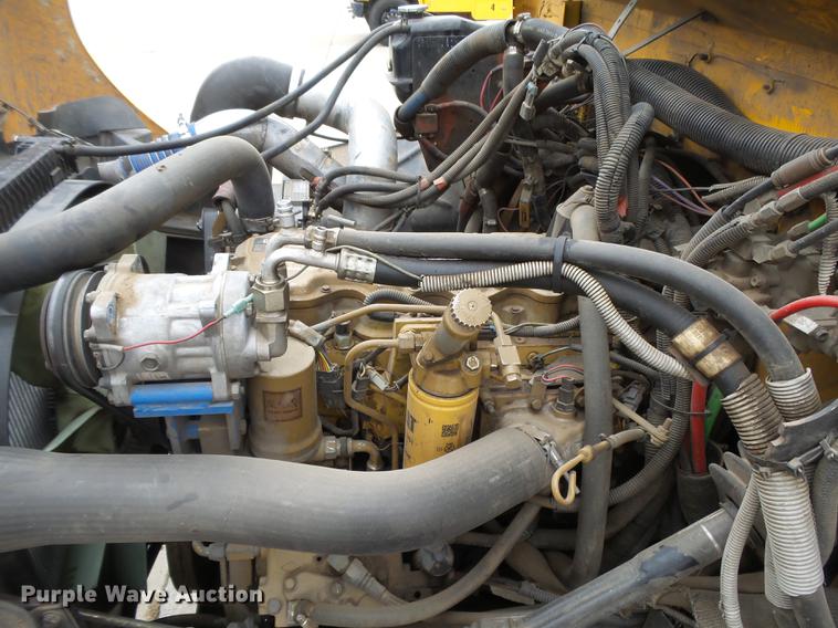 image for item DC3763 2001 Freightliner FS65 Thomas Built school bus