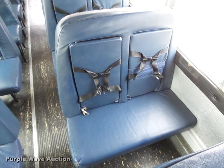 image for item DC3763 2001 Freightliner FS65 Thomas Built school bus