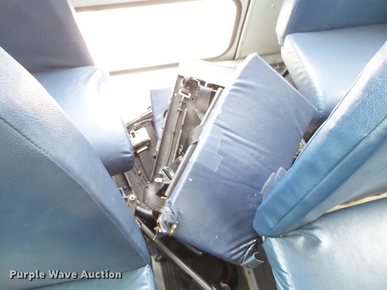 image for item DC3763 2001 Freightliner FS65 Thomas Built school bus