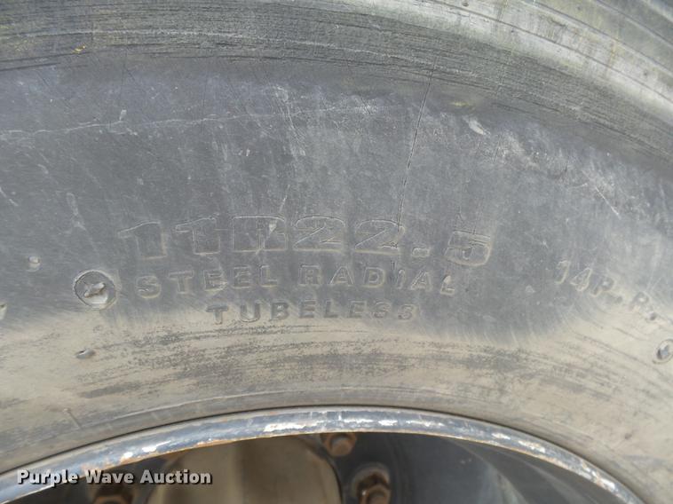 image for item DC3763 2001 Freightliner FS65 Thomas Built school bus