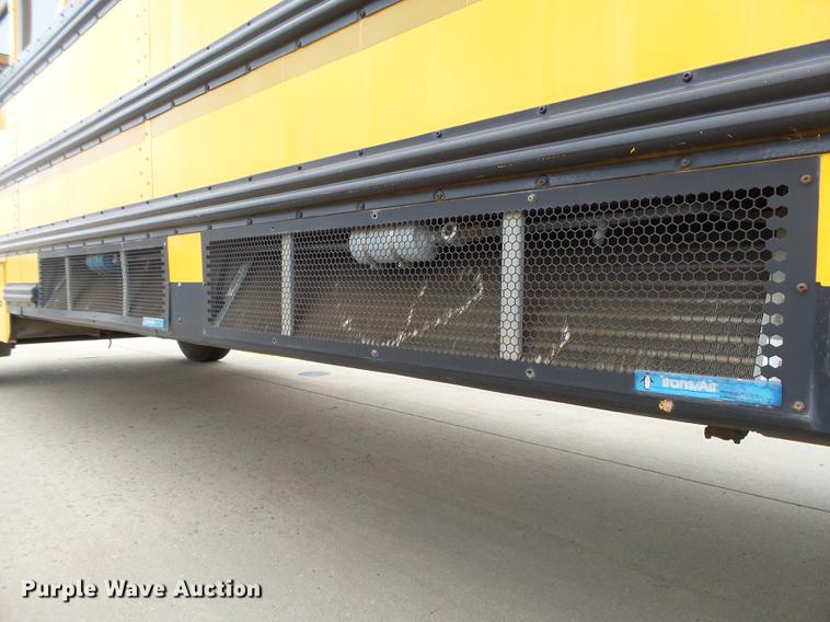 image for item DC3763 2001 Freightliner FS65 Thomas Built school bus