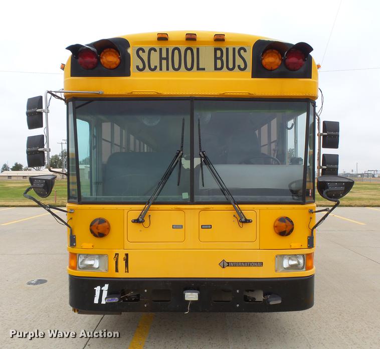 image for item DC3764 1999 International Am Tran school bus