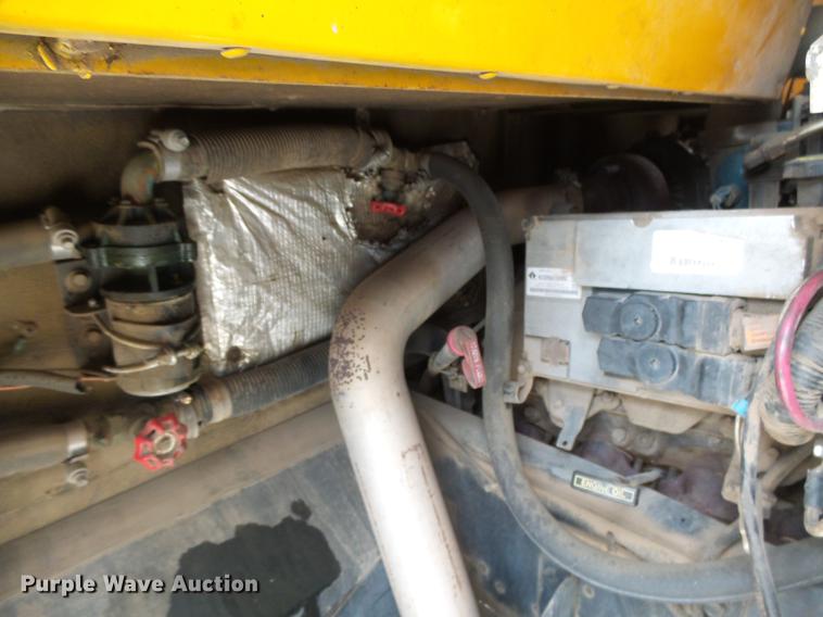 image for item DC3764 1999 International Am Tran school bus