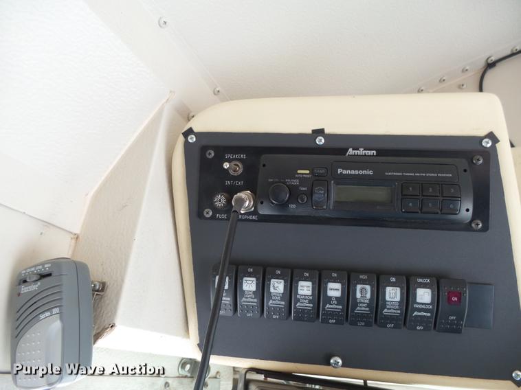 image for item DC3764 1999 International Am Tran school bus