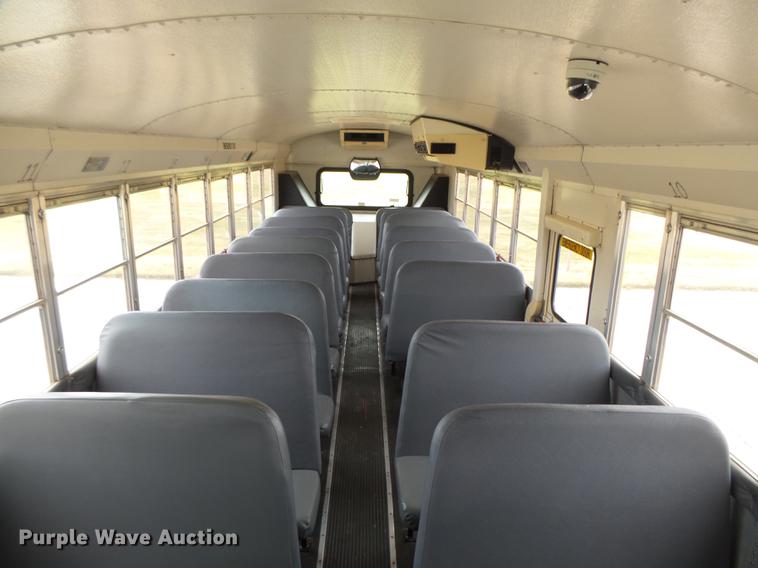 image for item DC3764 1999 International Am Tran school bus